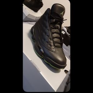 Size 10.5 Altitude 13s worn once